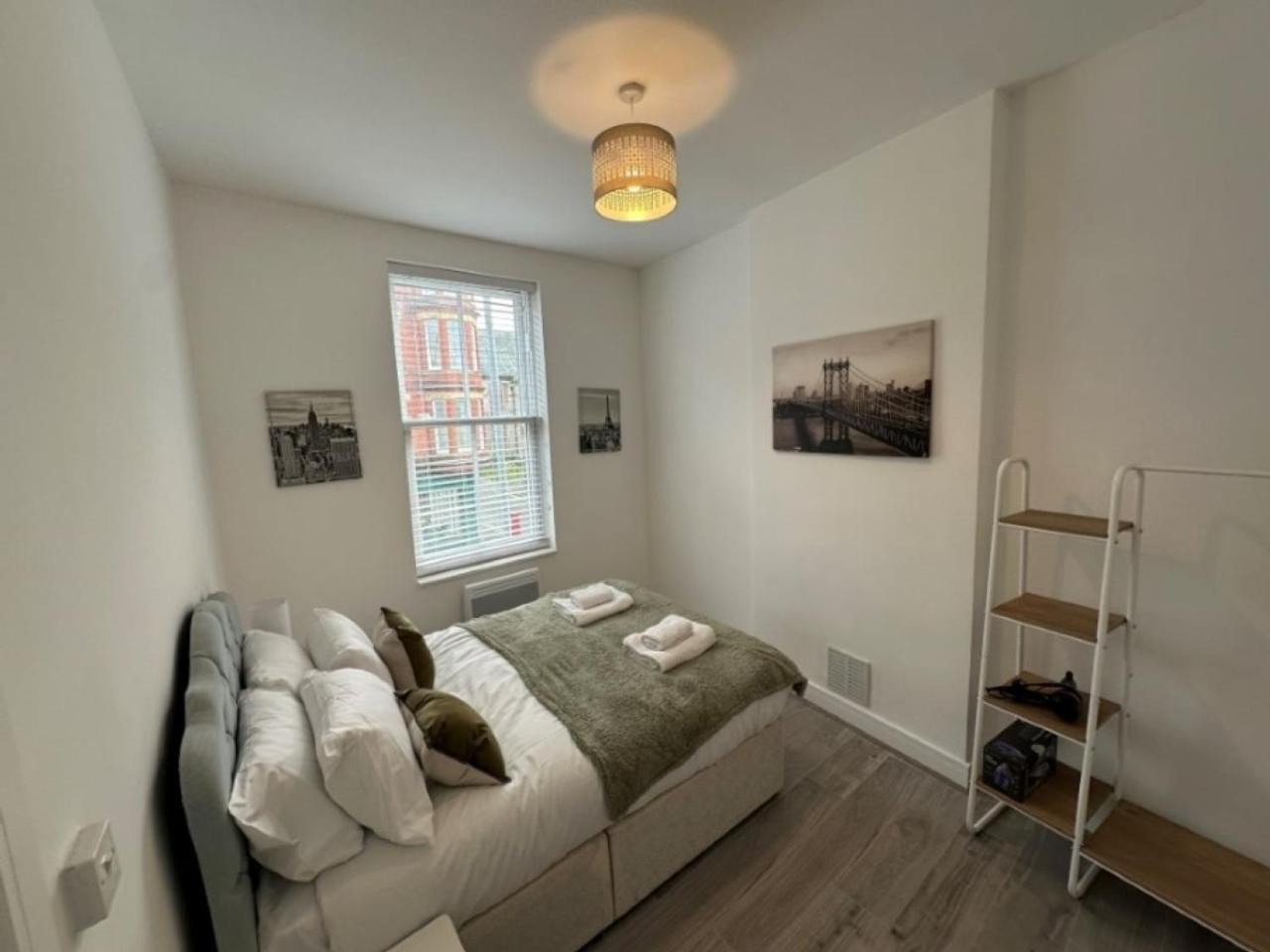 Studio Flat 2A Central โคลวินเบย์ ภายนอก รูปภาพ